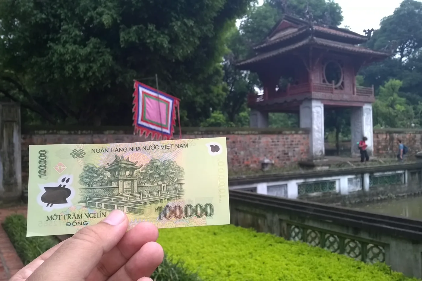 วัดวรรณกรรม (ศาลเจ้าขงจื้อ) ฮานอย
